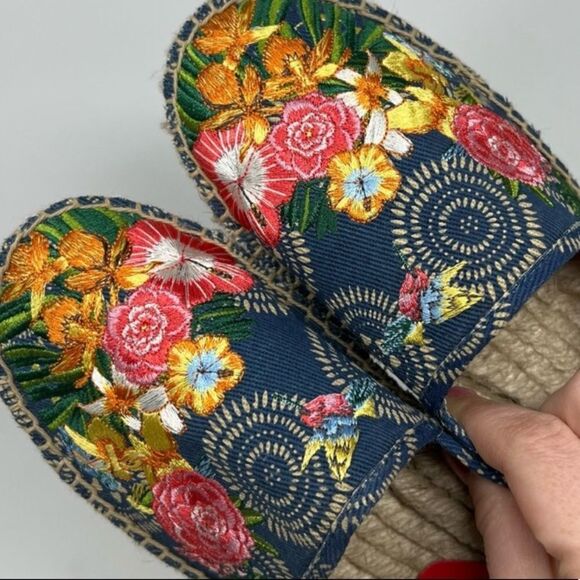 🌸HP🌸Johnny Was Anenome Platform Espadrille! - Picture 5 of 13
